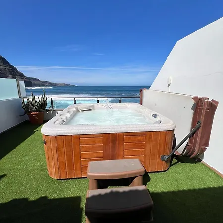 Holiday home Casa Oleaje *