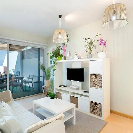 Casa Oleaje Holiday home *