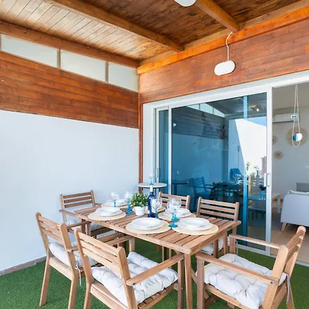 Holiday home Casa Oleaje *